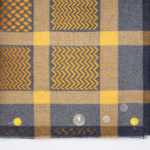 ⁦شال بصراوي كحلي ذهبي⁩ - الصورة ⁦3⁩